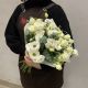 Букет с эустомой и эвкалиптом в упаковке "Ласковая вьюга"